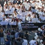 Detienen a 78 personas vinculadas a red de extorsión en Chiapas; hay policías y funcionarios