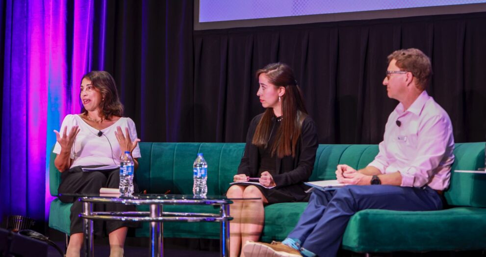 (Elena Mantagaris, Senior Advisor Canadian Initiative. Montserrat Ramírez, directora de Operaciones PET ECOCE A.C. Scott Trenor ,Technical Director Olefins Tech Committee Lead)