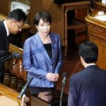 El cantante Benny Ibarra impulsa la reforestación de Xochimilco junto a la alcaldesa Cirse Camacho Bautista