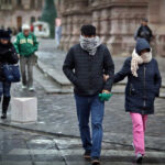 Primeras nevadas en EU ponen en alerta hasta 14 estados por bajas temperaturas