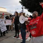 (Multimedia) Trump afirma que otra «armada» navega hacia Irán